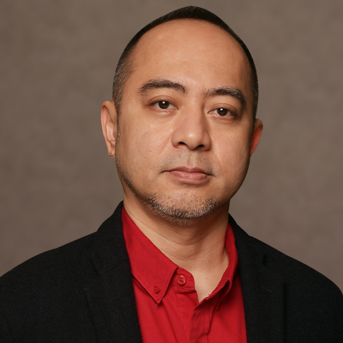 Rob  Llaguno